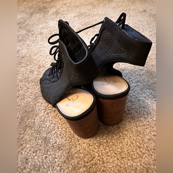 Jessica Simpson Lace Up Heeled Leather Open Toe Heeled Back Shoes Size 7.5 - Picture 5 of 5